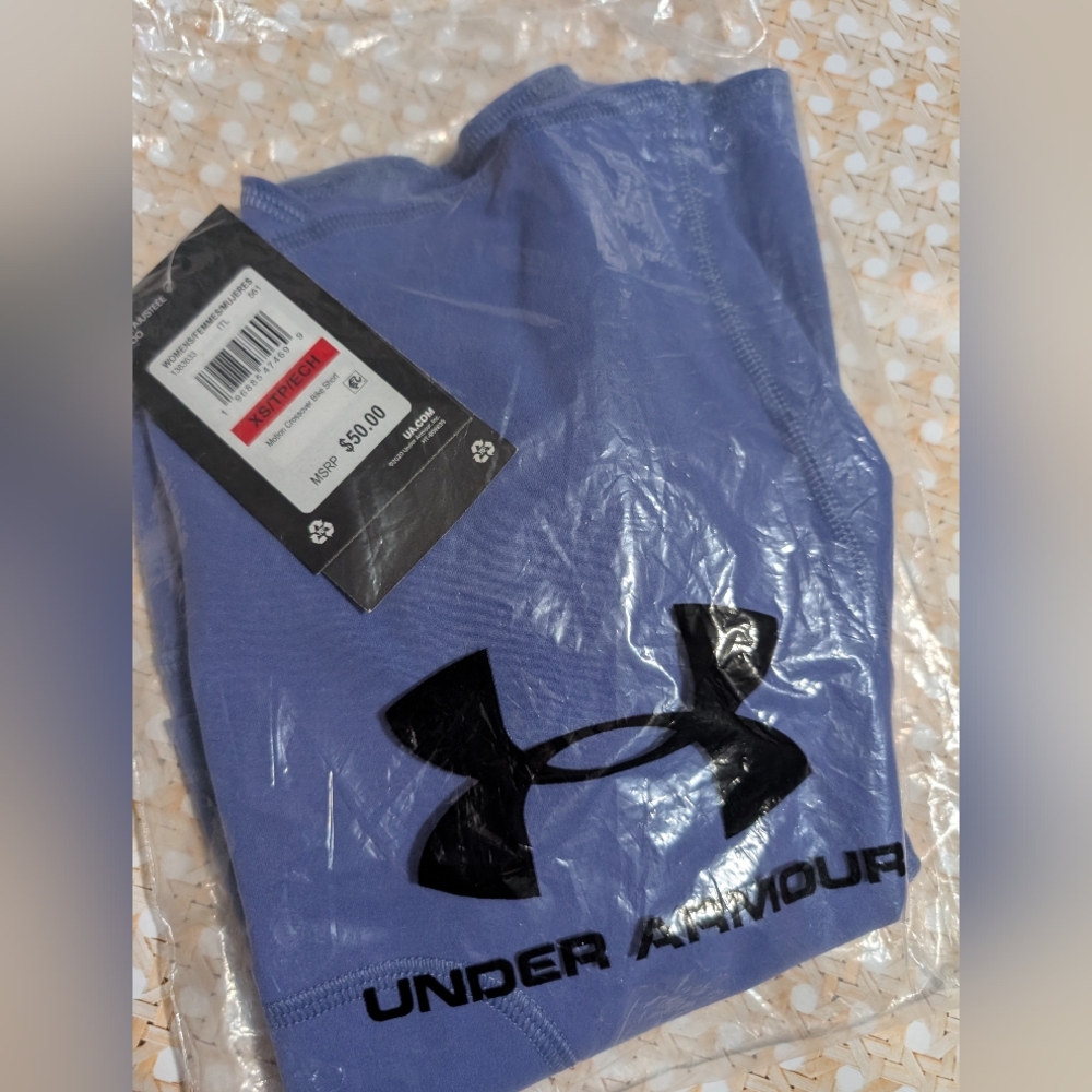 Under Armour Blue Bike Shorts with Compression Fit